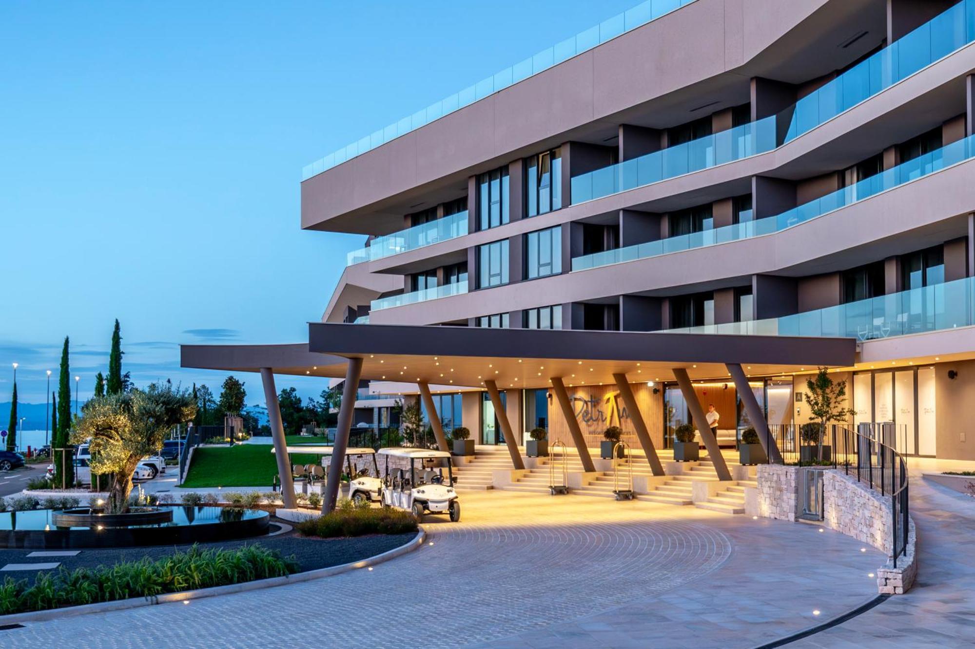 סבודרייה Petram Resort & Residences מראה חיצוני תמונה